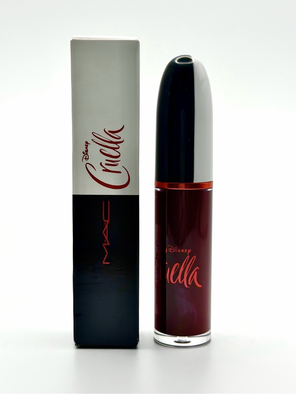MAC x Disney Cruella Retro Matte Liquid Lipcolour – Glamarchy (Limited Edition) - Picture 2 of 5